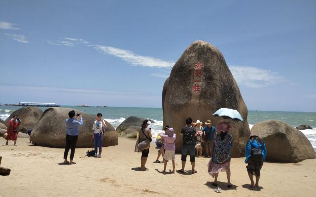 广州出发海南环岛5日自驾游：海口-三亚-海滨旅游公路-摘椰子5日跟队海南自驾游