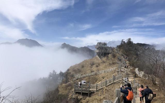 成都出发大邑西岭雪山两日自驾路书：西岭雪山-花水湾温泉成都周边两日自驾游