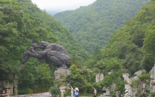 北京出发湖北16日自驾游：神农架-武当山-恩施-狮子关-屏山大峡谷16日自驾游