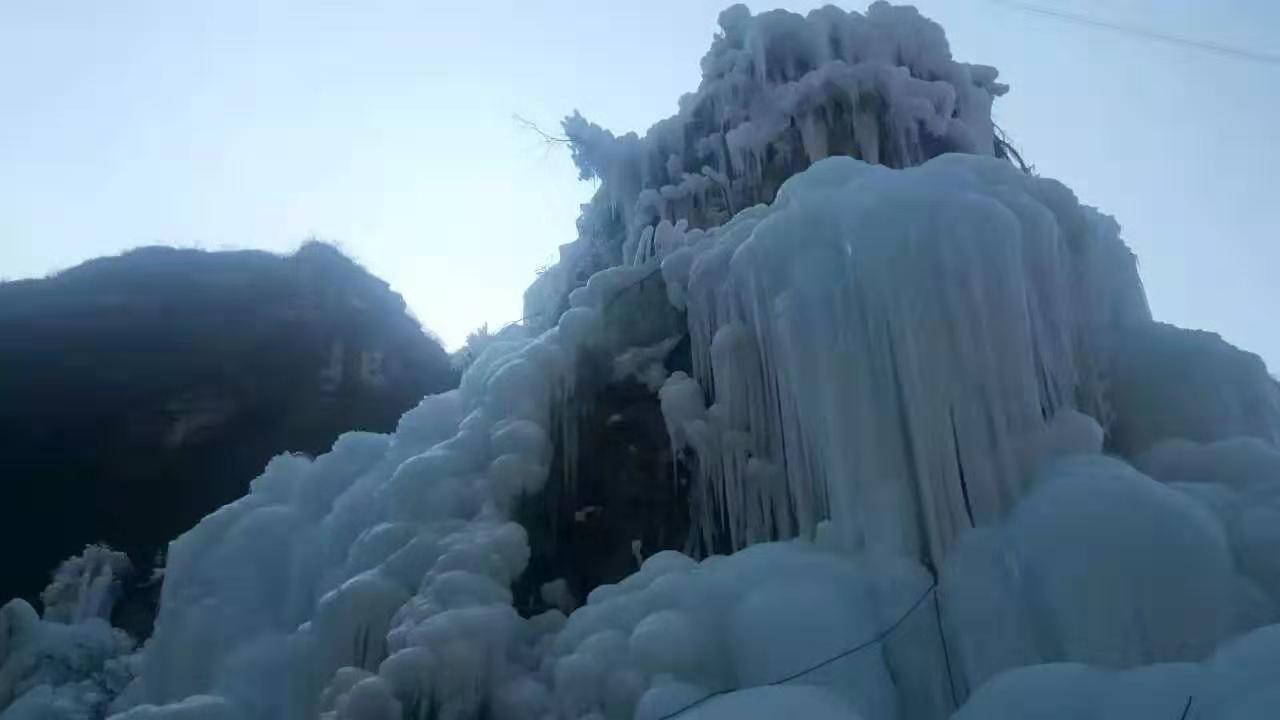 北京出发山西4日自驾游：鹊山湖、娲皇宫、红崖峡谷、常家庄园4日自驾游