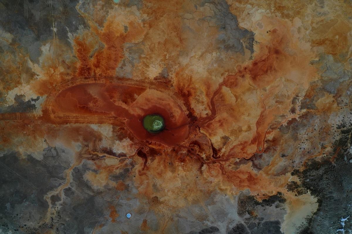 兰州集结自驾青海环线：恶魔之眼-青海湖-茶卡天空壹号-翡翠湖-水上雅丹-星空营地10日落地自驾