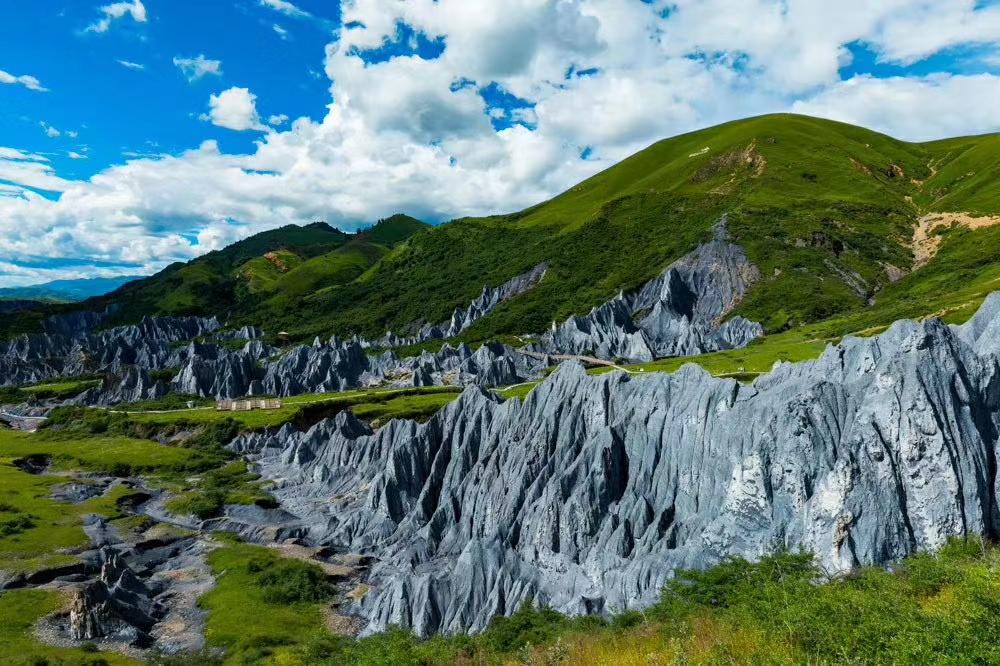 成都出发川西3日自驾：墨石公园-木雅圣地-摄影天堂新都桥3自驾游