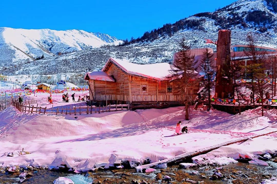 重庆到川西鹧鸪山3日自驾游：鹧鸪山冰雪-赠送滑雪1小时滑雪体验-桃坪羌寨3日自驾游