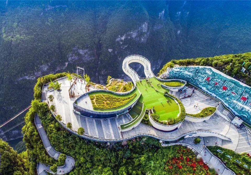 重庆出发云阳3日自驾游：刀背梁-云阳龙缸-万手古寨-张飞庙3日重庆周边自驾游