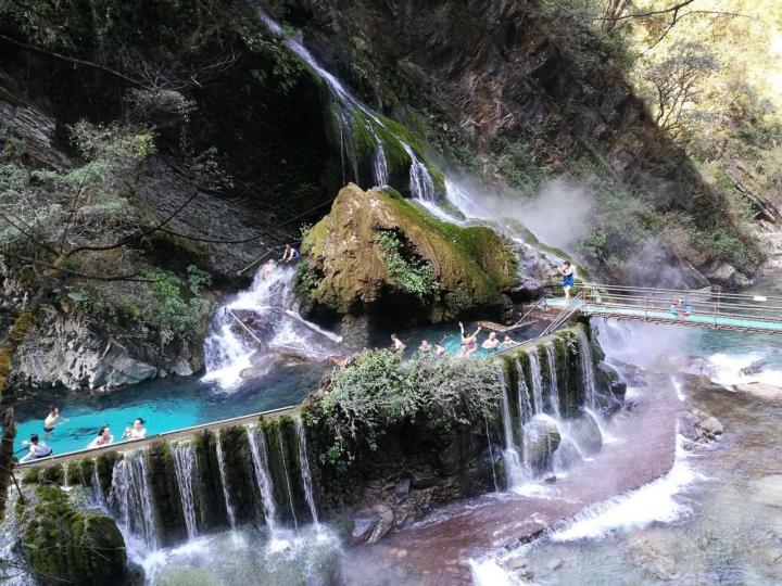 螺髻·九十九里是螺髻山的核心景区,最高峰海拔4359米.